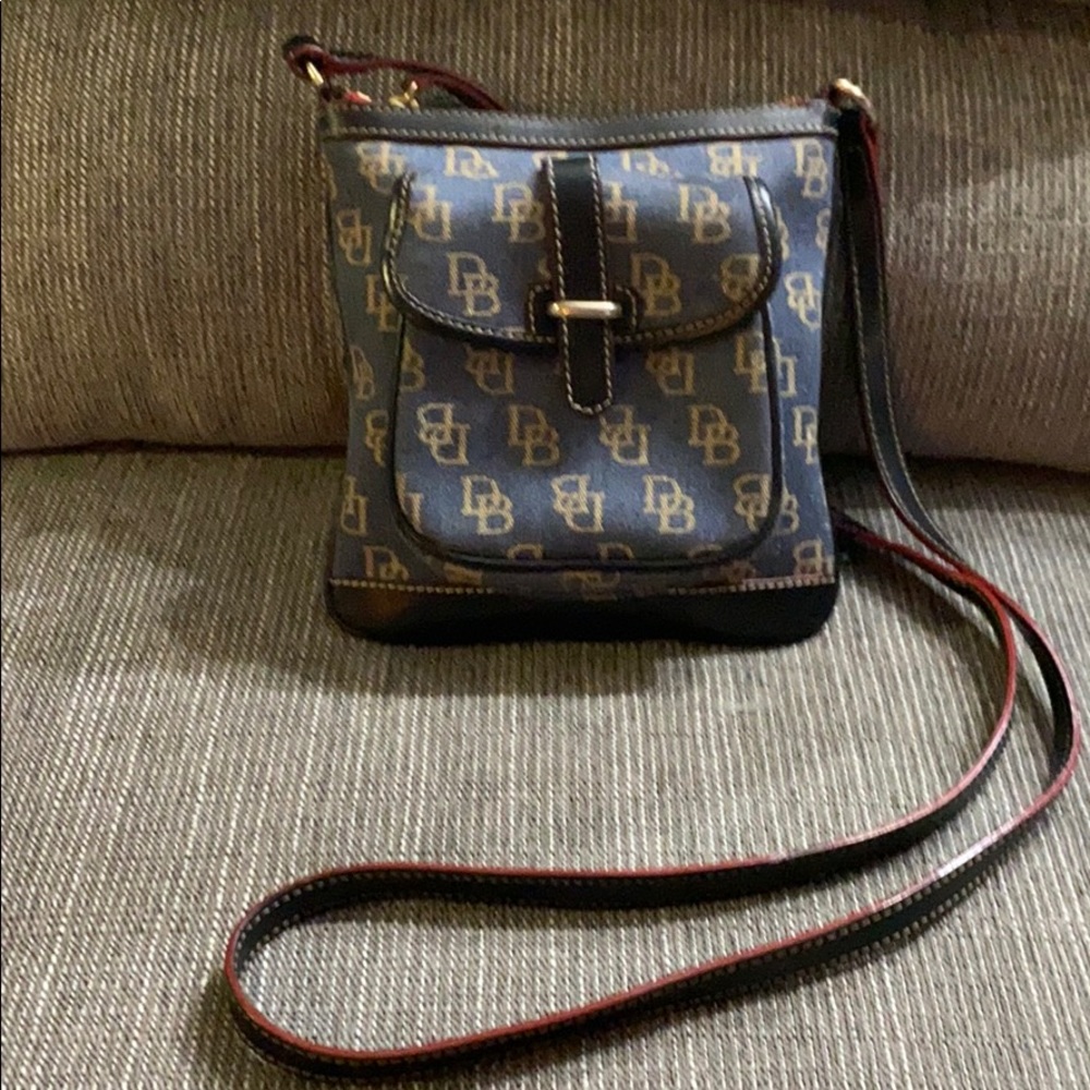 DOONEY& BOURKE CROSSBODY